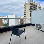 Estudio Moderno Con Balcon- 9E