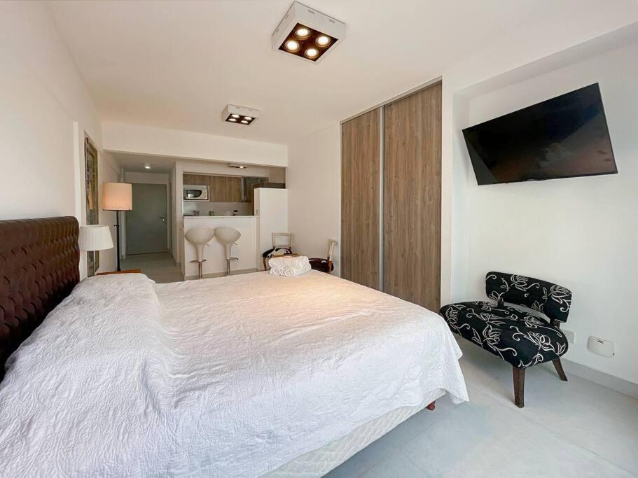Apartamento Estudio Moderno Con Balcon- 9e *