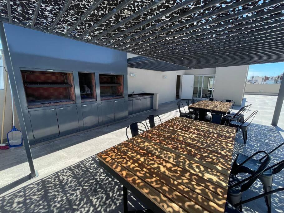 Estudio Moderno Con Balcon- 9e Apartamento *